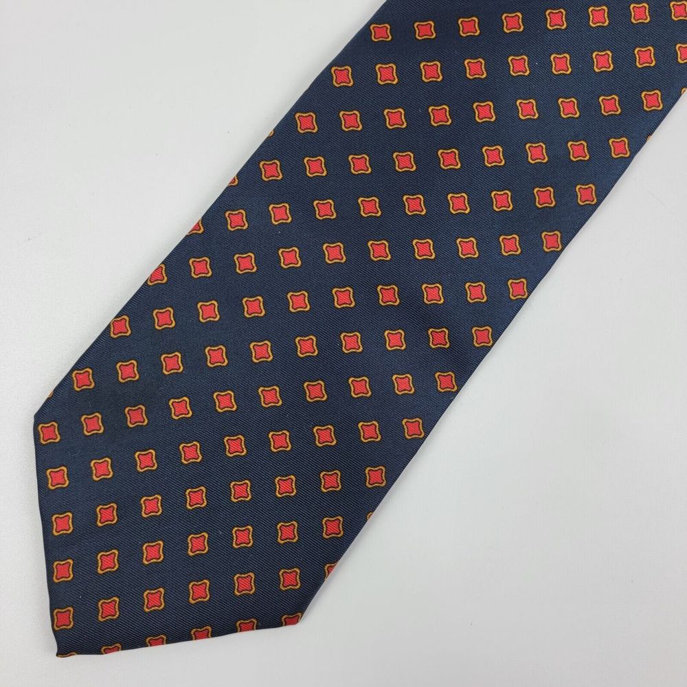 Brooks Brothers 100% Silk Red and Gold on Navy Necktie Tie USA EUC 58 x 3.75